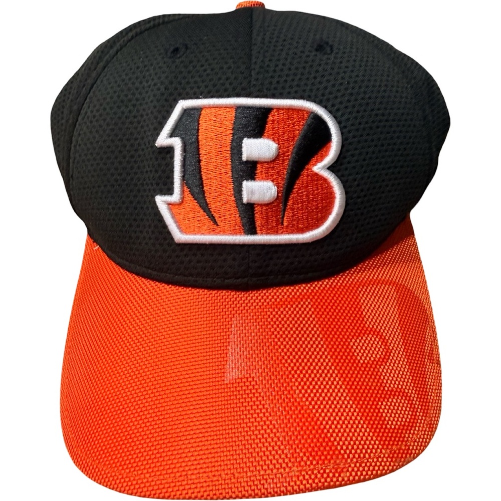 Cincinnati Bengals NFL Sideline Visor Hat Black Orange S/M Fitted New Era